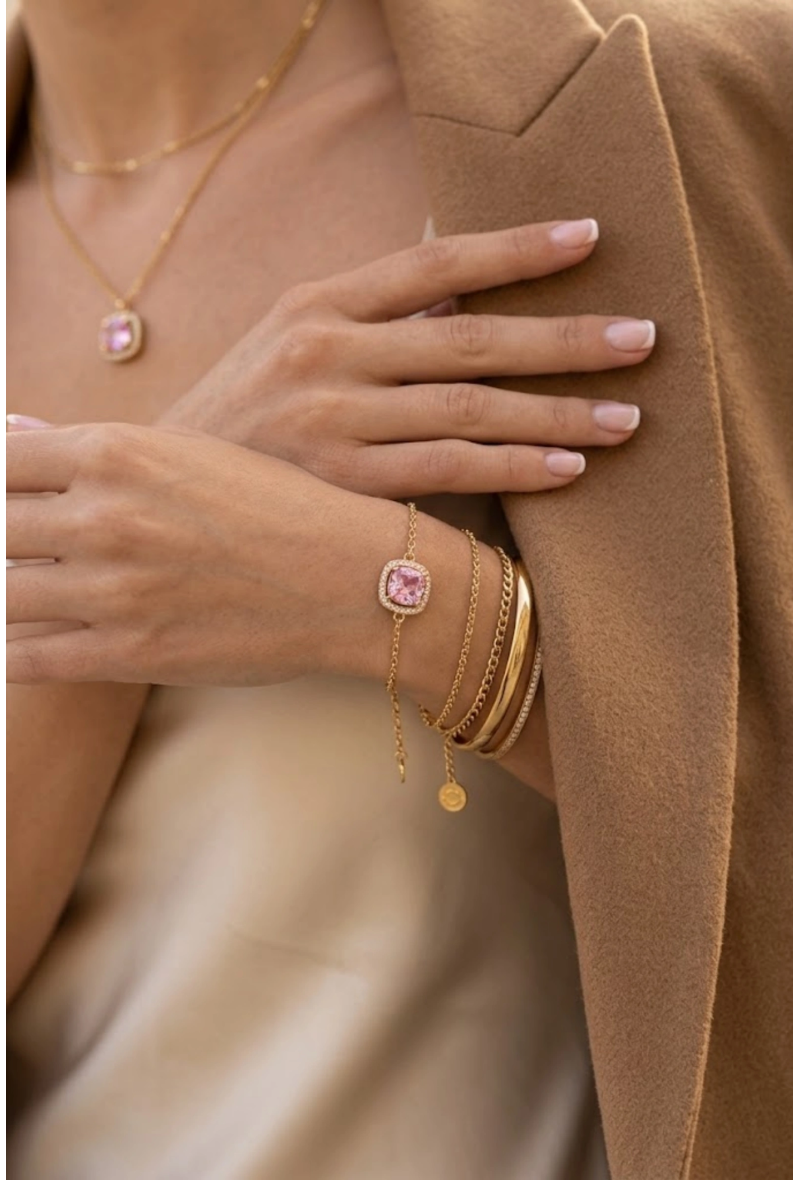 Bracelet Zirconium Carré – Éclat Chic en Acier Inoxydable