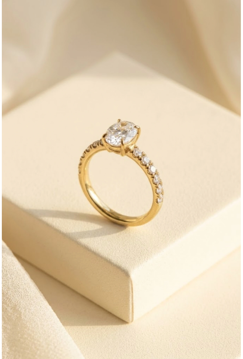 Bague Solitaire Zirconium Scintillant en Acier Inoxydable Doré